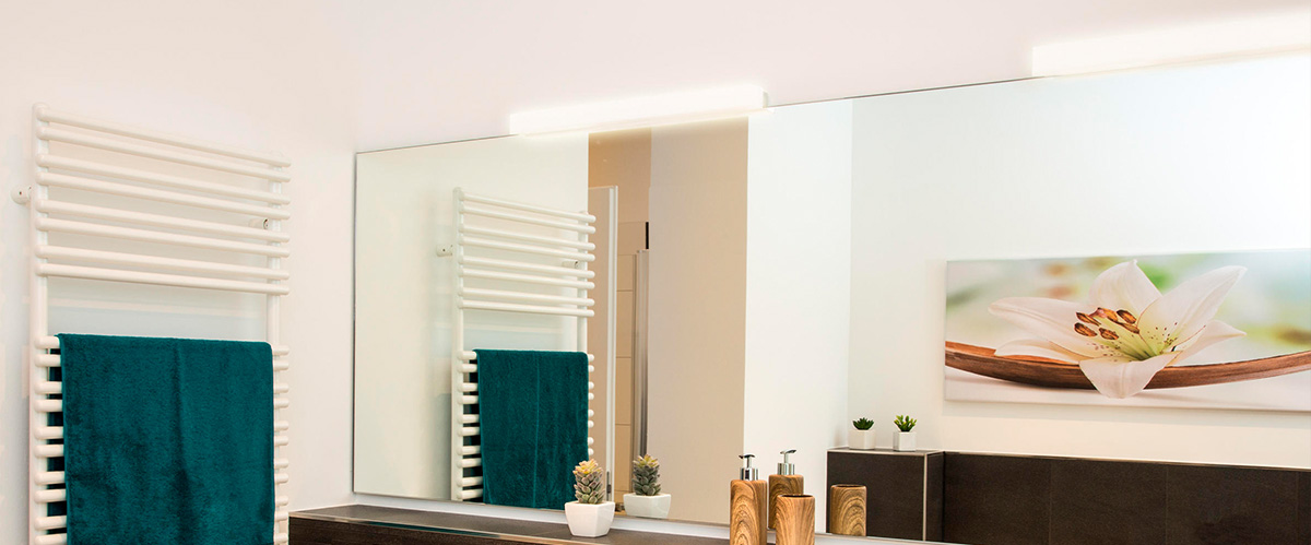 éclairage miroir de salle de bain