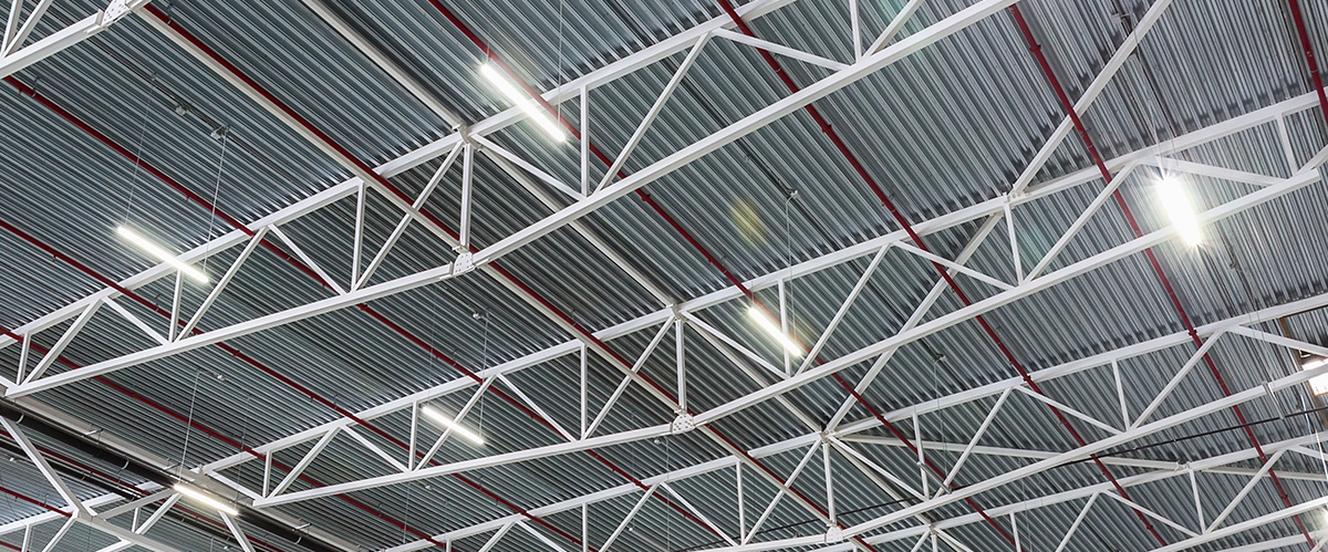 réglette avec 2 tubes led plafond